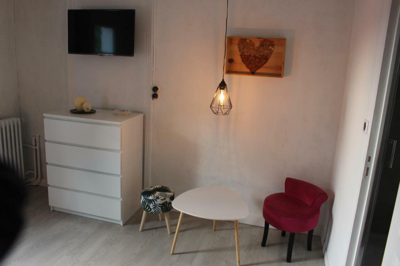 Chateau La Loge Villematier Buitenkant foto